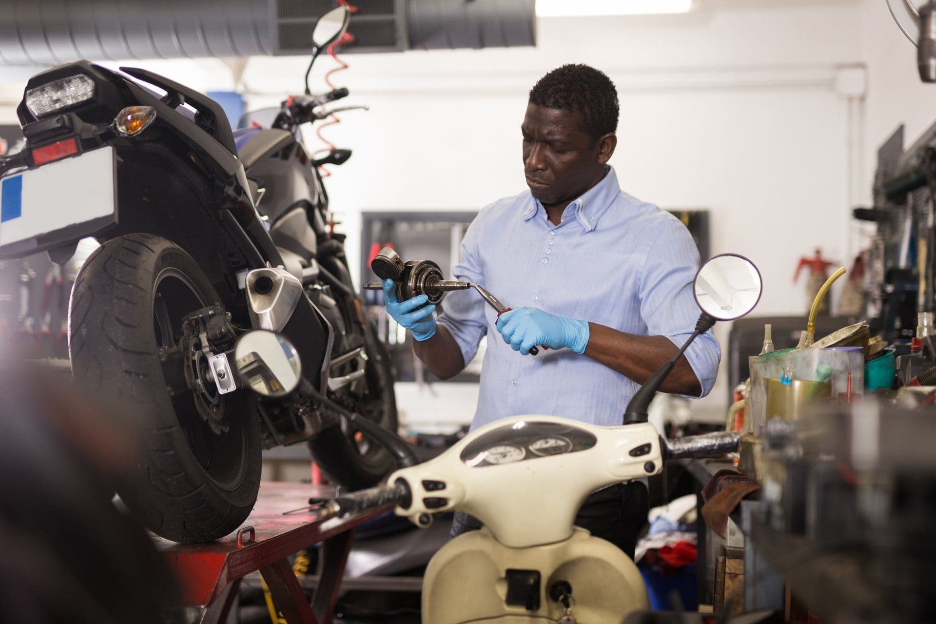 Formation CAP Maintenance des véhicules - Option C : Motocycles (MVC) image
