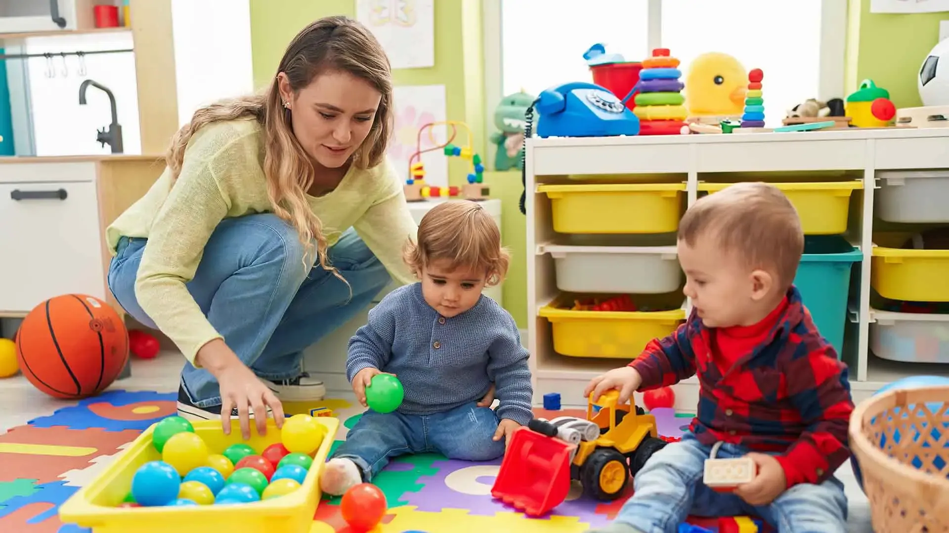 Image Former en urgence les professionnels de la petite enfance : un enjeu pour les crèches
