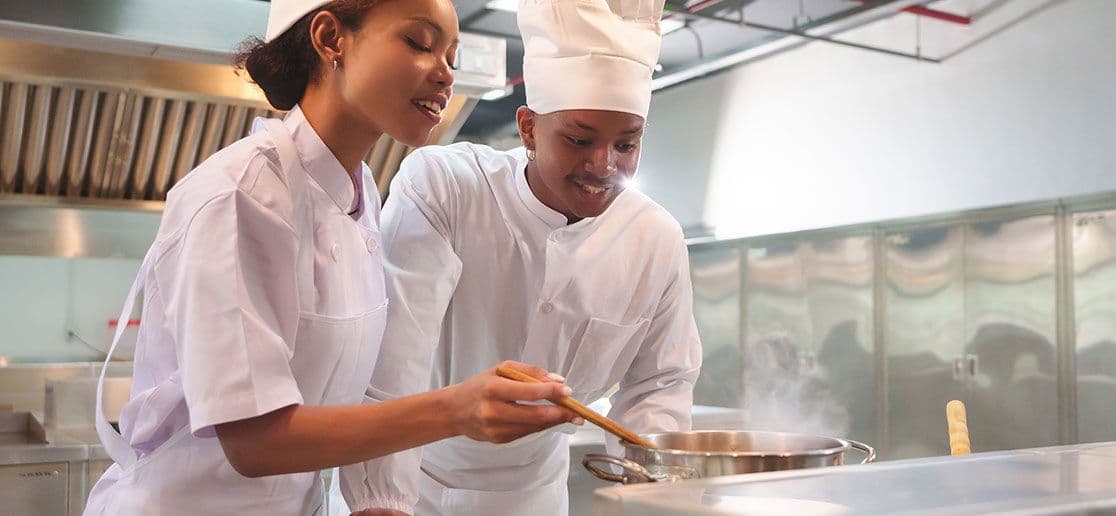 Image Les métiers de la restauration : entre tradition, passion et excellence artisanale